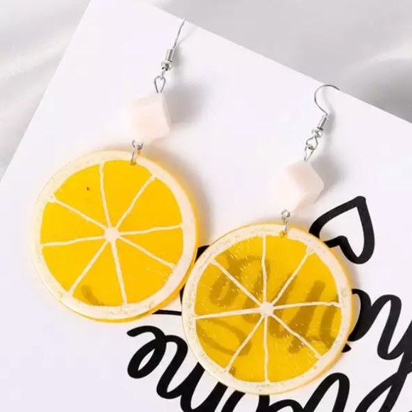Jewelry - LEMON 🍋 SLICED EARRINGS